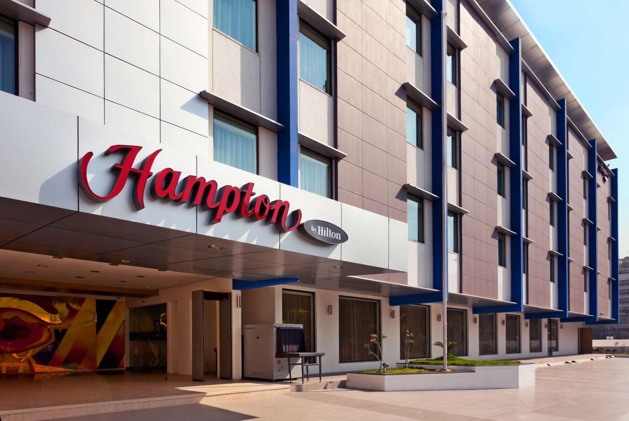 Hampton By Hilton Vadodara-Alkapuri Eksteriør billede